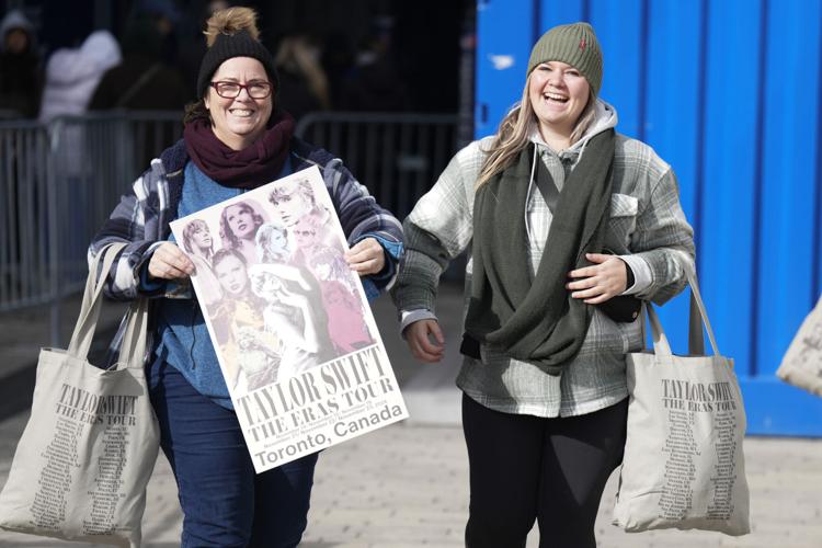 Taylor-Swift-Gallery_04