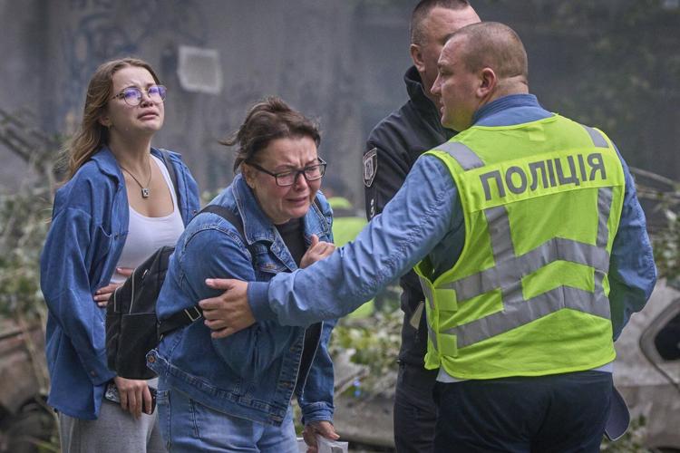 Kyiv mourns after a Russian attack that killed 31 people, including 5 children