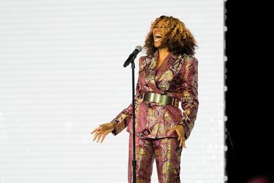 Mariah Carey and Lenny Kravitz honored at pre-Grammy Black Music Collective event