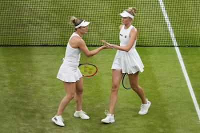 Dabrowski, Routliffe remain unbeaten at WTA Finals, reach semifinals in Riyadh