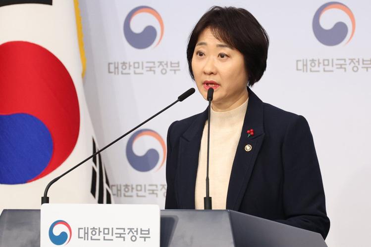 South Korea vows to end foreign adoptions as UN presses Seoul to address past abuses