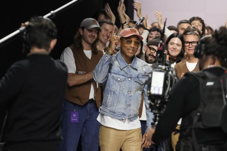 Paul Smith takes inspiration from father's photography for Paris Fashion Week