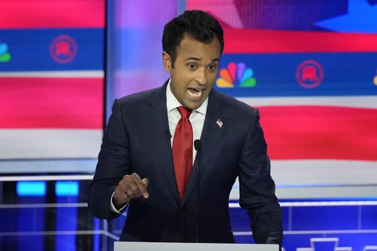 Vivek Ramaswamy struggles to gain traction with Iowa Republicans as critics question his path ahead