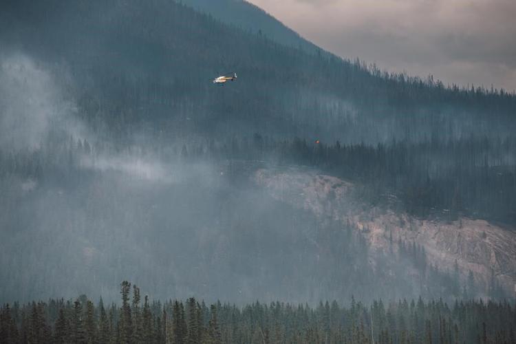 Un pompier de 24 ans est mort en service dans le parc national Jasper