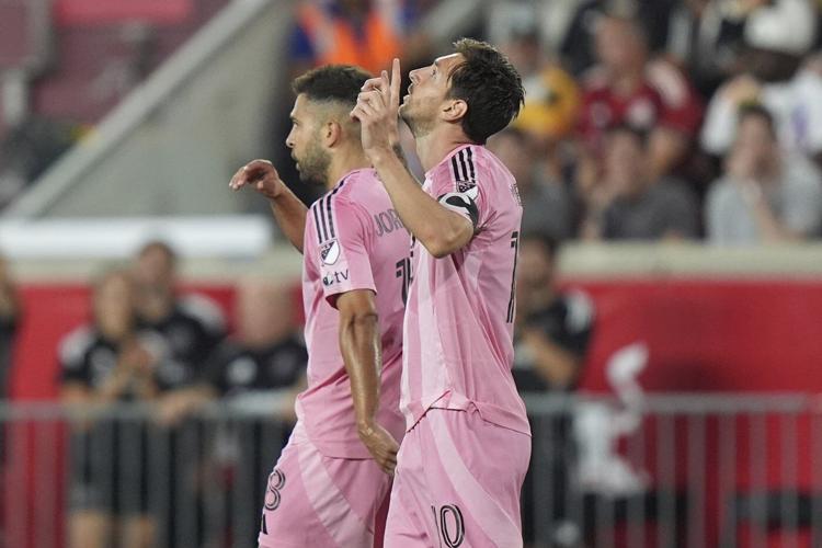Lionel Messi, Telasco Segovia each score twice, Inter Miami beat the Red Bulls 5-1