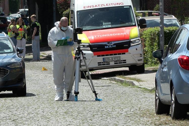 5 people have died in a shooting in Stade in northern Germany and police arrest 2
