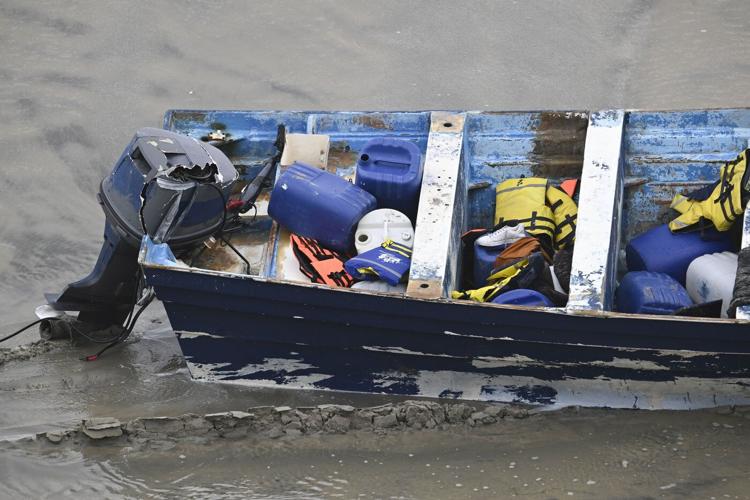 Boat believed to be carrying migrants capsizes off California coast, leaving 3 dead and 9 missing