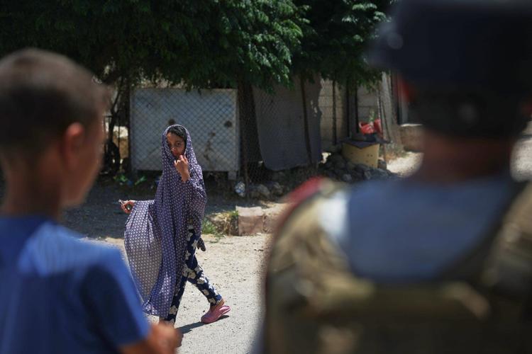 Israeli troops face resistance in southern Syrian town of Abdin