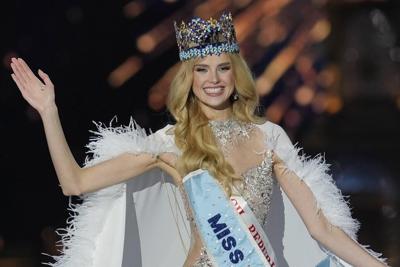 Czech Republic's Krystyna Pyszková is crowned Miss World in India