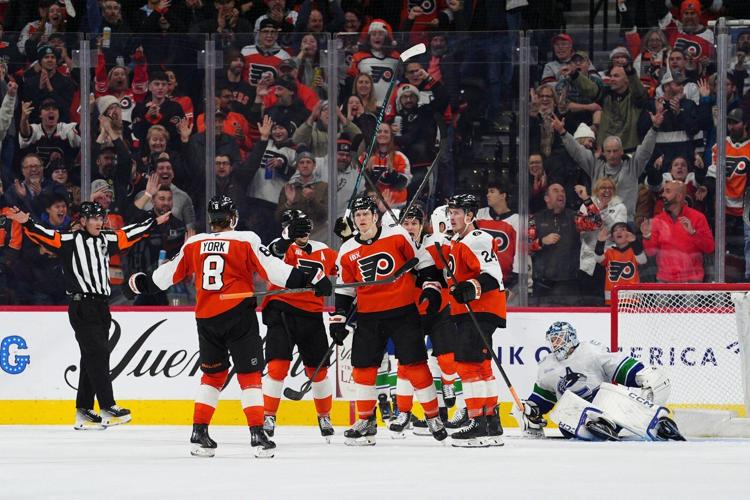 Grebenkin, Grundstrom lead Flyers to 5-2 win over Canucks