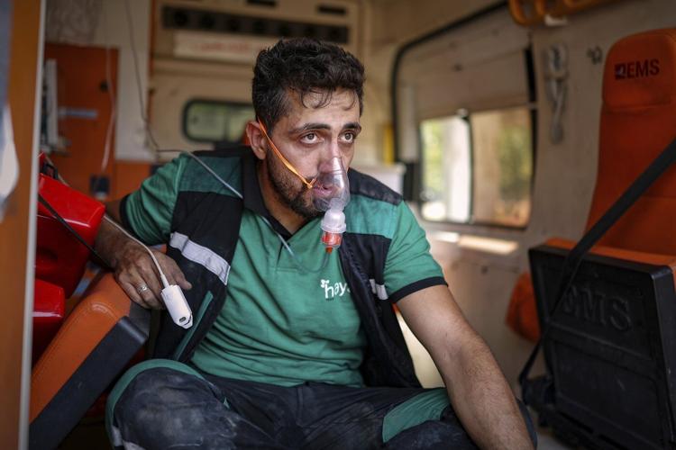 Syrian wildfires spread due to heavy winds and war remnants