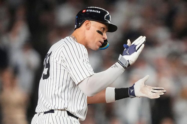 Aaron Judge does it all and rescues Yankees with `amazing swing' against Blue Jays