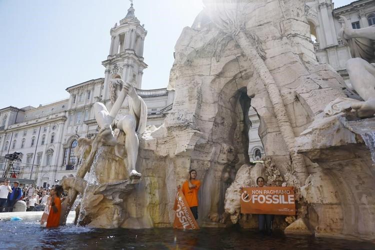 Germany cracks down on climate activists after Scholz calls protest group 'nutty'