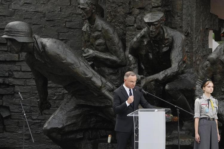 German president asks Poles for forgiveness on eve of 80th anniversary of Warsaw Uprising