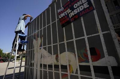 Texas heat wave has inmates' families worried about lack of air conditioning in state's prisons