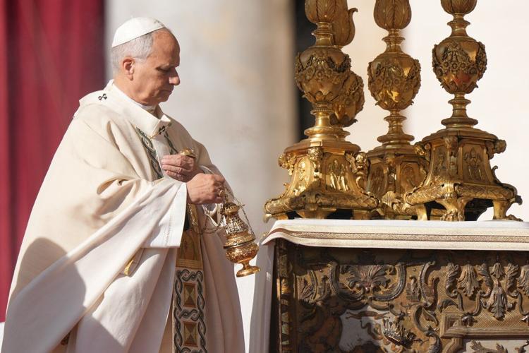 Pope meets with board of global organization of clergy sexual abuse victims to talk zero-tolerance