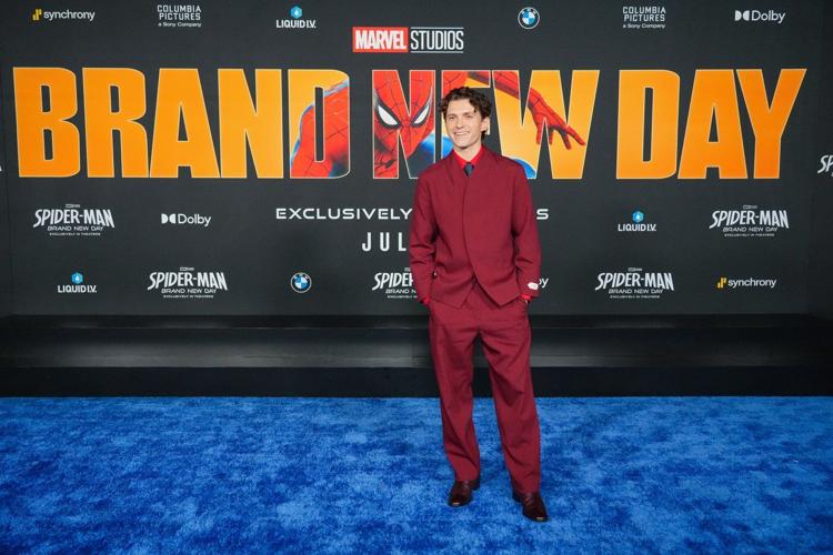 Box Office: ‘Spider-Man’ stays on top while two dino movies battle for third