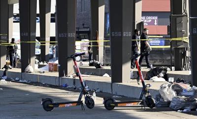 Shooting at popular tailgating spot leaves 2 dead after Detroit Lions game