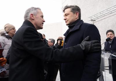 The Tories say Carney is being 'sneaky' about his assets. What do the rules say?