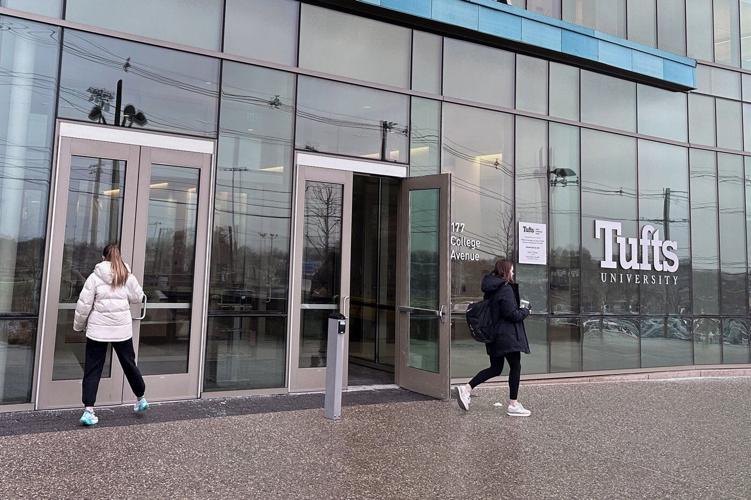 Navy SEAL who led workout that hospitalized Tufts lacrosse players lacked expertise, report says