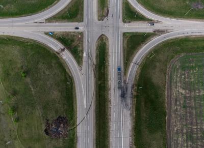 Manitoba to rework plan to change intersection where deadly bus crash occurred