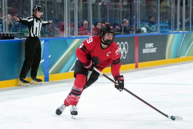 Victoire captain Marie-Philip Poulin to undergo knee surgery in late July