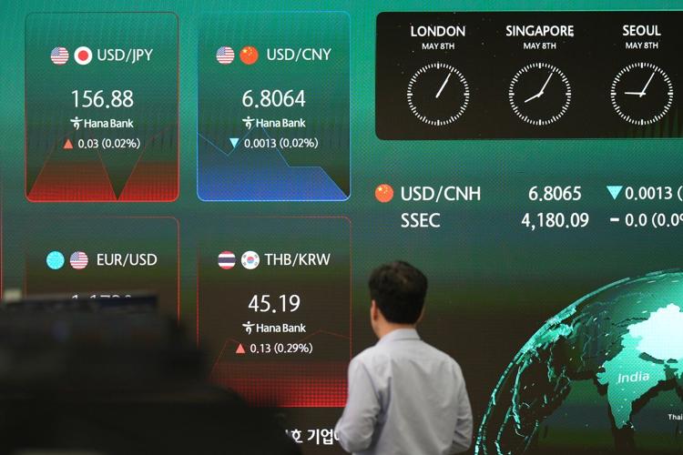 Asian stocks fall and oil prices climb after attacks imperil the ceasefire with Iran
