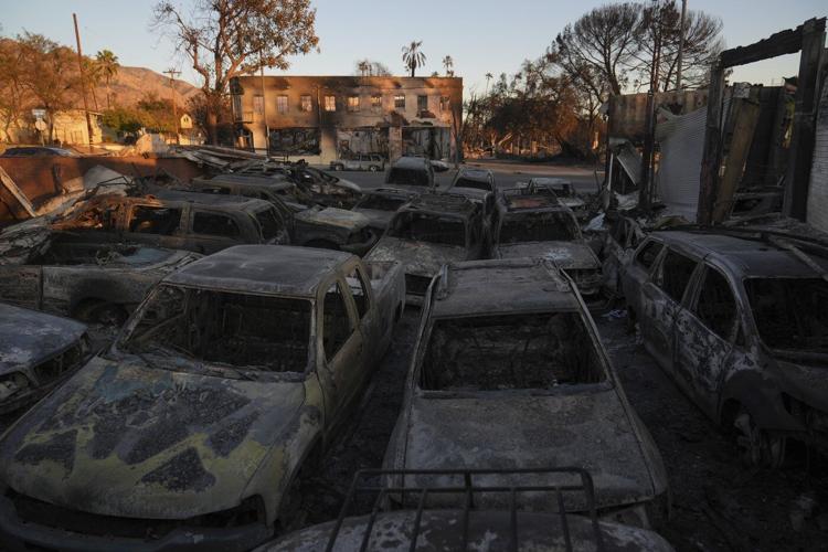 Firefighters prepare for strong winds that could fuel Los Angeles fire growth
