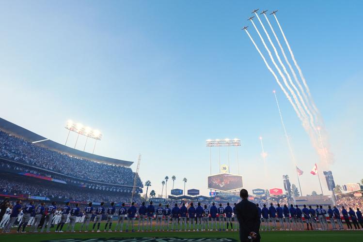 Photo-Gallery-BBO-World-Series-Game-Three-6