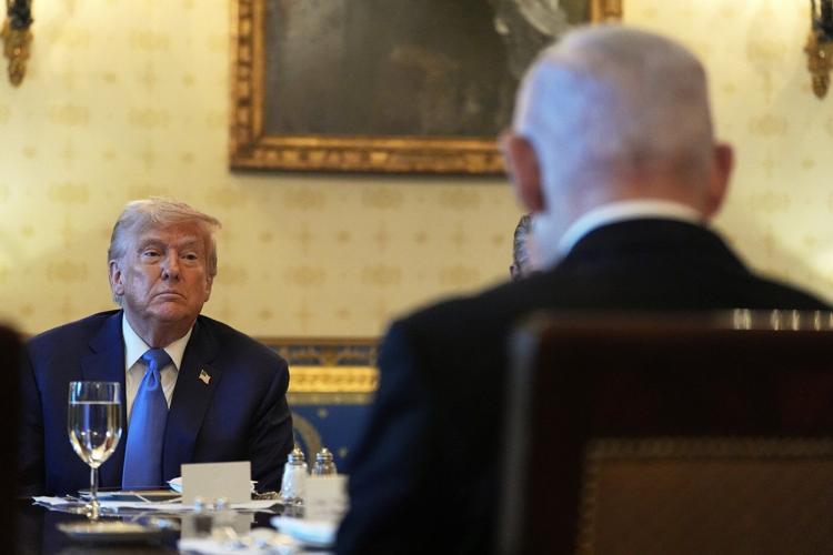 Photos of Trump's meeting with Netanyahu and the reaction