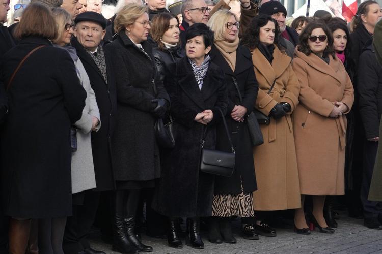 Protesters in Russia try to disrupt Poland's commemoration of president's plane crash