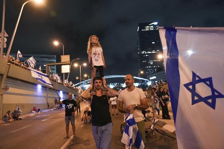 Protests grow as Israel's far-right government advances with its judicial overhaul