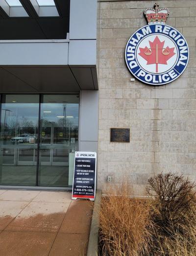 Man arrested, second suspect wanted in Oshawa, Ont., fatal stabbing