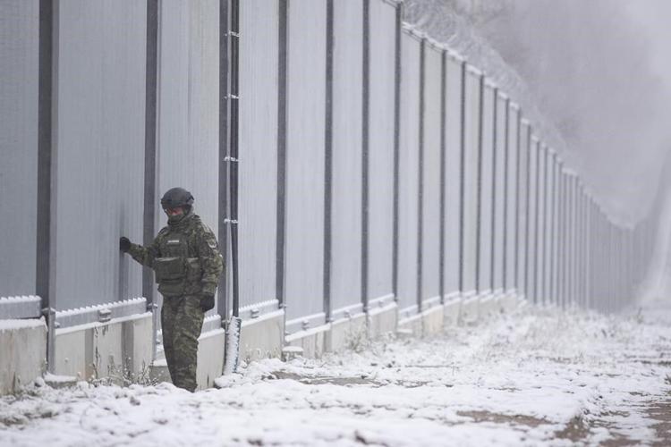 Poland shaken by reports consular officials took bribes to help migrants enter Europe and US