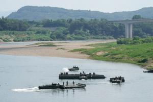 South Korean and US militaries shorten drills by about half after Trump ordered a reduction