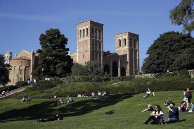 FAFSA delays prompt California lawmakers to extend deadline for student financial aid applications