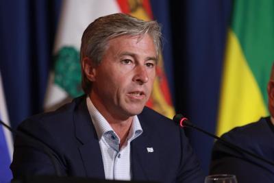 Nova Scotia premier meets with health leaders over province's stressed system