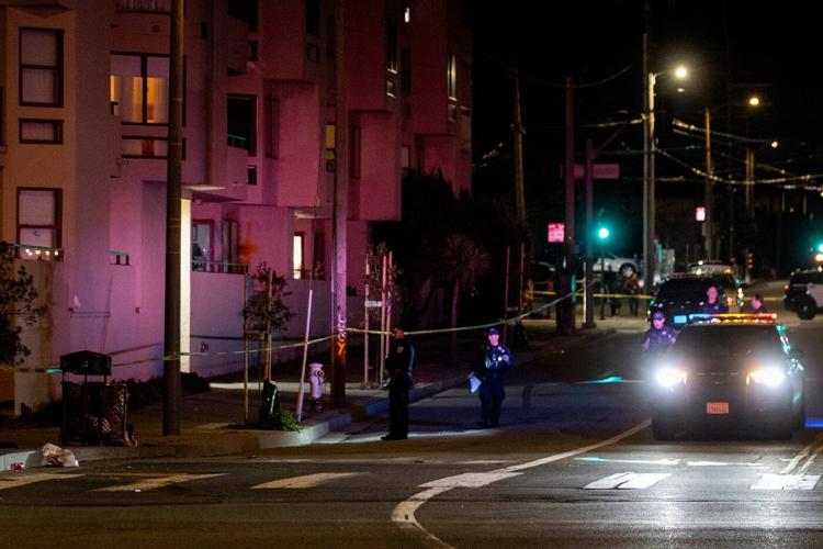 5 wounded, 1 seriously, in shooting outside San Francisco supermarket