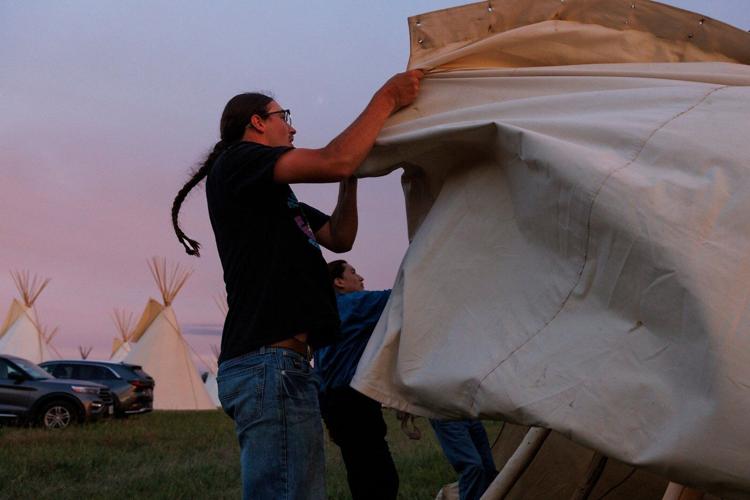 Native Americans commemorate victory at Little Bighorn with horse races, dance and song