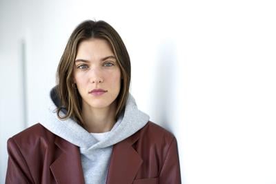 Quebec singer Charlotte Cardin cancels performances in France over vocal cord injury