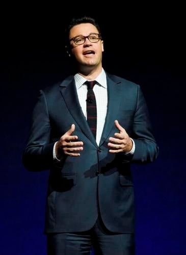Dave Hollis, Disney exec turned self-help author, dies at 47