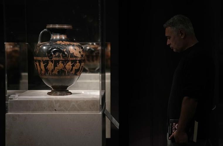 British Museum loan to Greece coincides with dispute over demand to return Parthenon Marbles