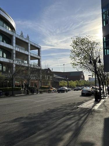 Police: 4 killed in shooting at downtown Louisville building