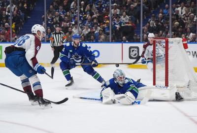 Goalie Thatcher Demko rounding into form with Vancouver Canucks