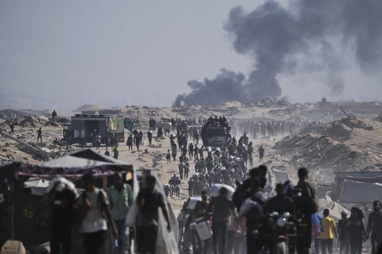 4 Palestinians shot dead by Israeli forces while seeking aid near Gaza City, witnesses say