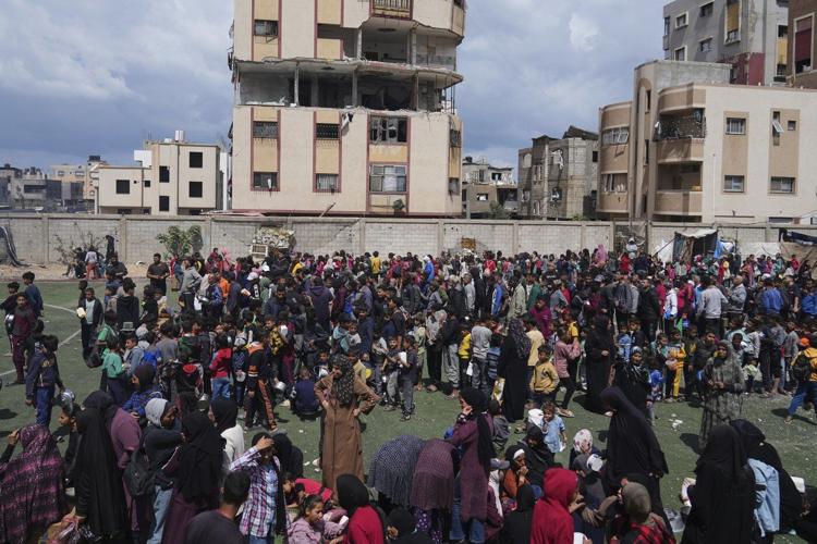 Israel's army says it will fire air force reservists who condemned the war