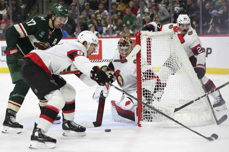 Josh Norris scores late power-play goal in the Senators' 3-1 victory over the Wild