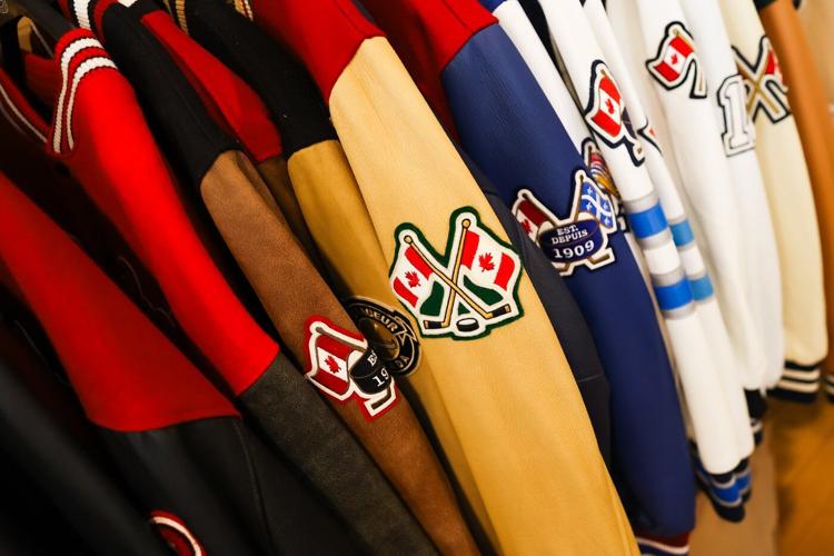 Buy ��ɫtv moment creates opportunity for Roots and its domestic leather business