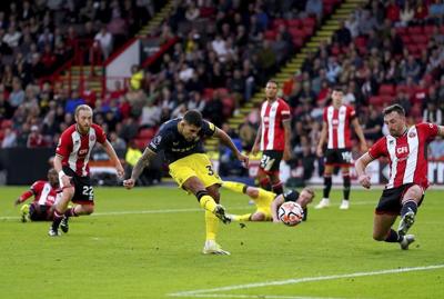 Newcastle equals its biggest EPL win with 8-0 rout at Sheffield United. Tributes for Cusack at game