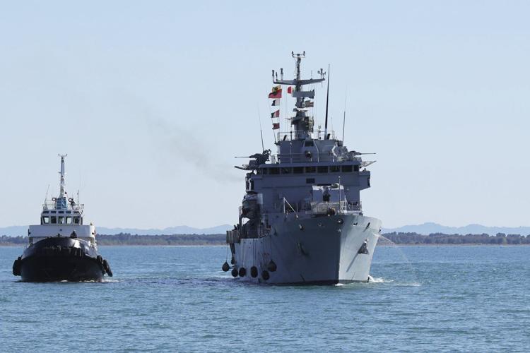 Italy sends rejected migrants to detention centers in Albania